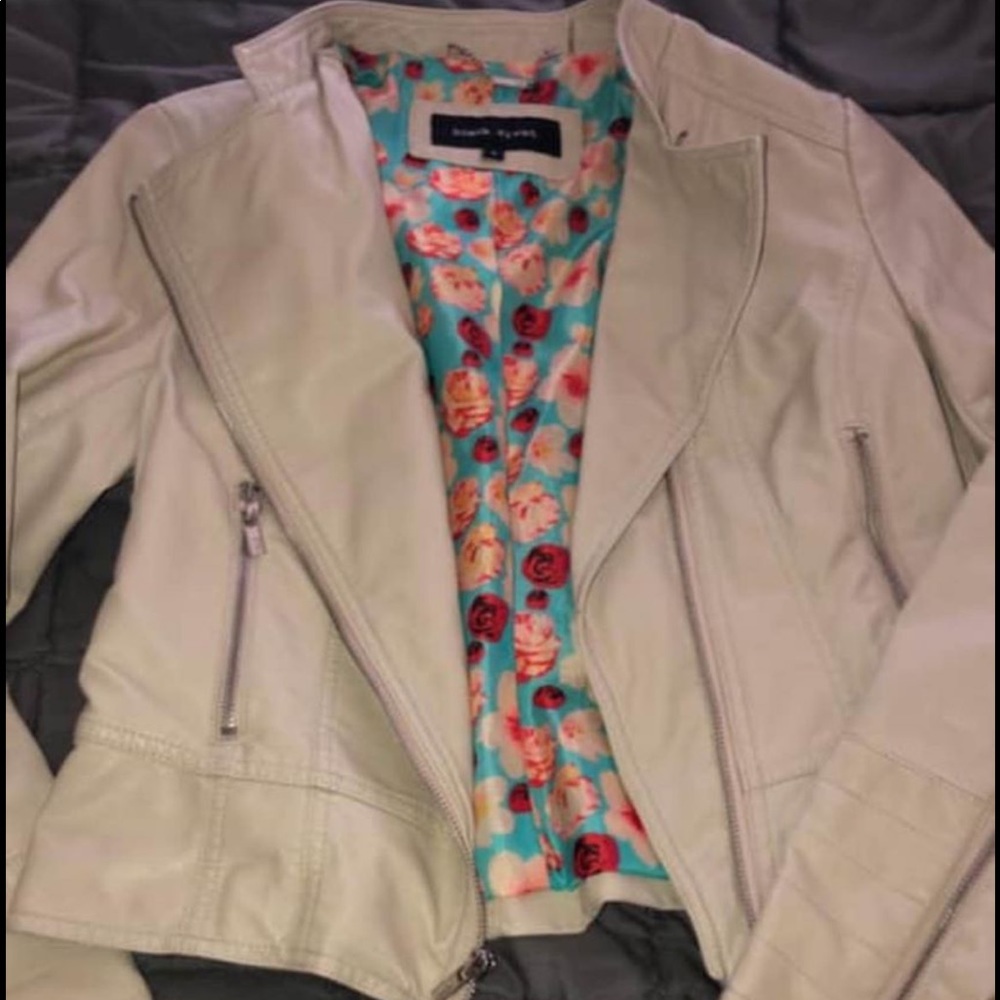 Tan light jacket